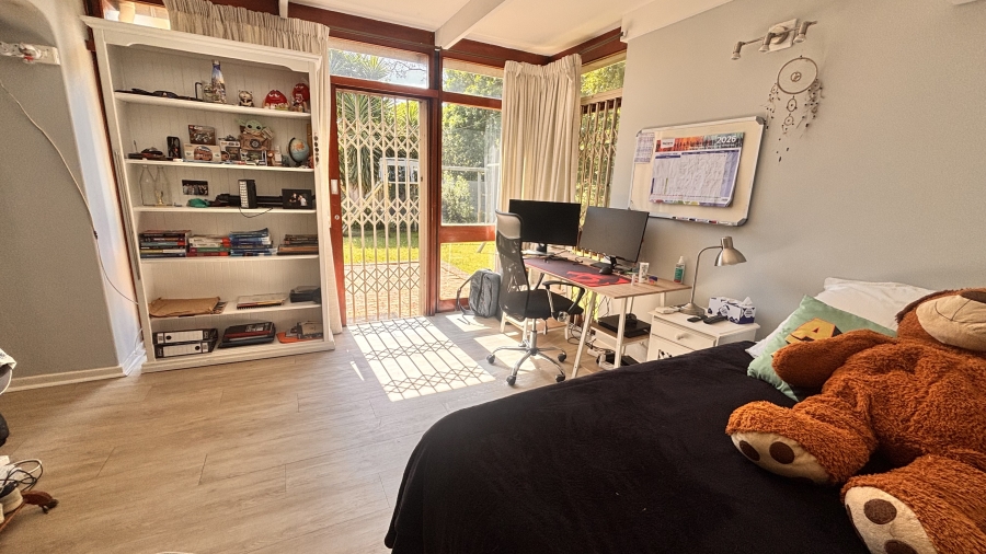 4 Bedroom Property for Sale in Kirstenhof Western Cape